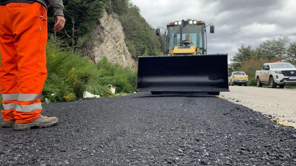 Avanzan las tareas de fresado y corrección de deformaciones en Ruta 40 Sur