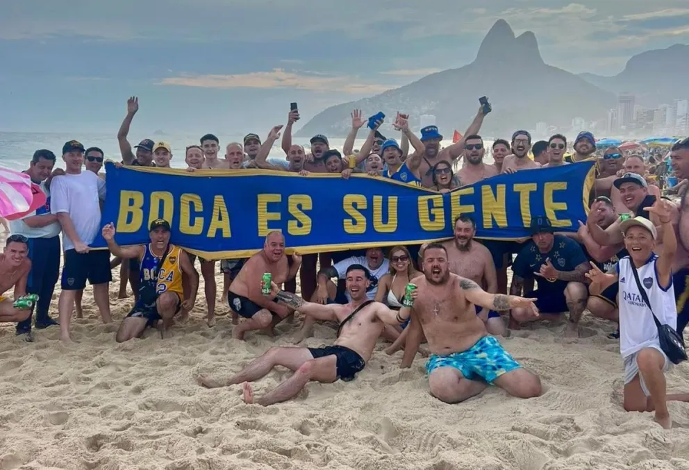 Video: Xeneizes de Bariloche en el banderazo de Boca en Río de Janeiro