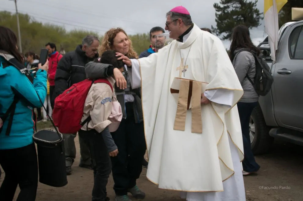 El obispo Juan Carlos Ares destacó la importancia de la celebración (foto: Facundo Pardo).