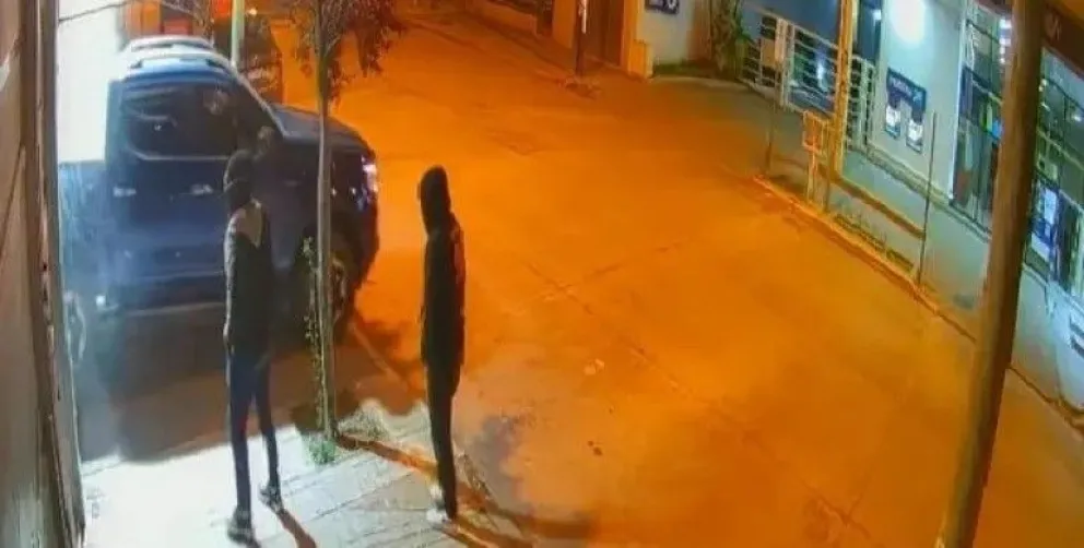 Impactante robo a una joyería en pleno centro de Cipolletti