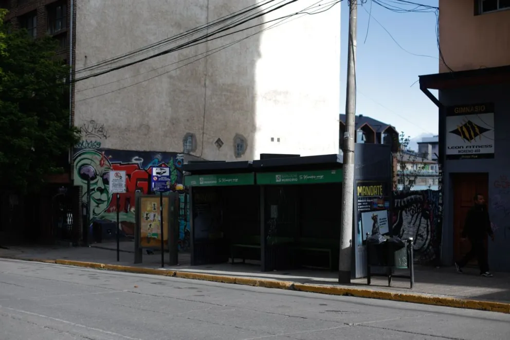 Así se vive el paro de colectivos en Bariloche