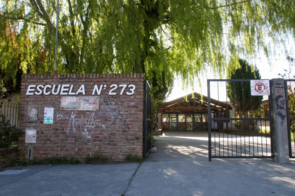 UnTER Bariloche pide que por el paro de colectivos no se aplique falta injustificada o uso de licencia a los docentes 