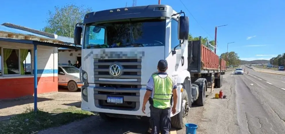 Recuperaron un camión con pedido de secuestro en Neuquén