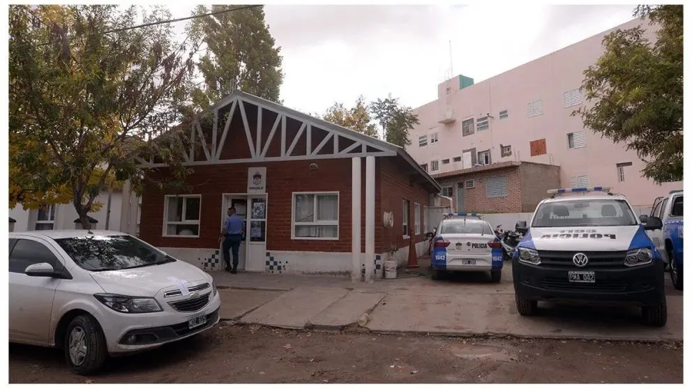 Capturaron a dos individuos y decomisaron un arma de fuego