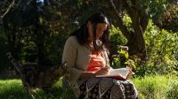 “Cruce entre poesía de corte feminista y crónica de enfermedad”