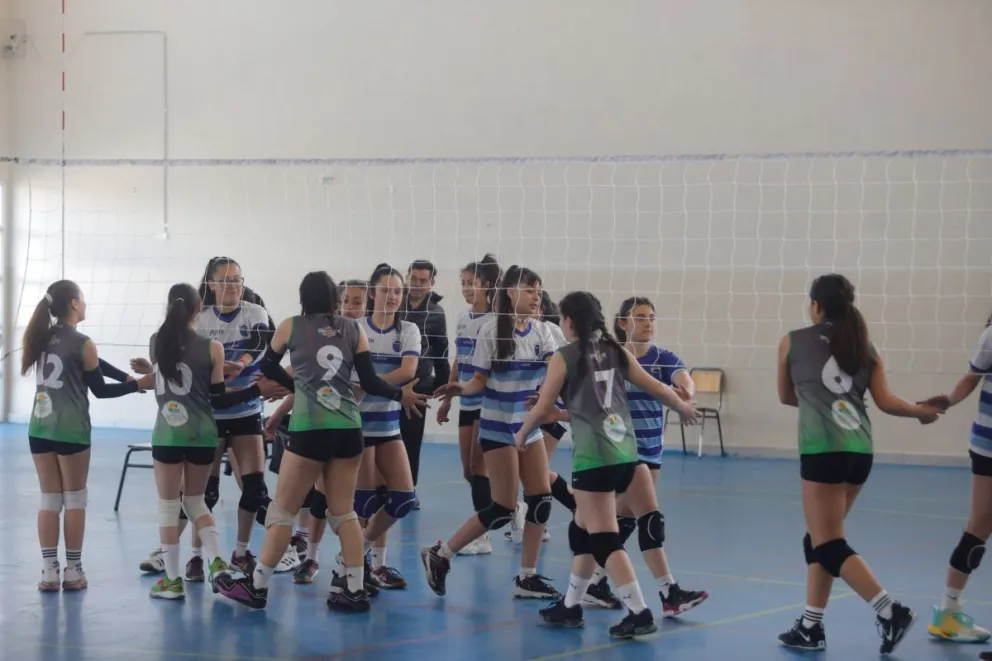 Intensa fecha de menores en la Liga de Vóley de Bariloche