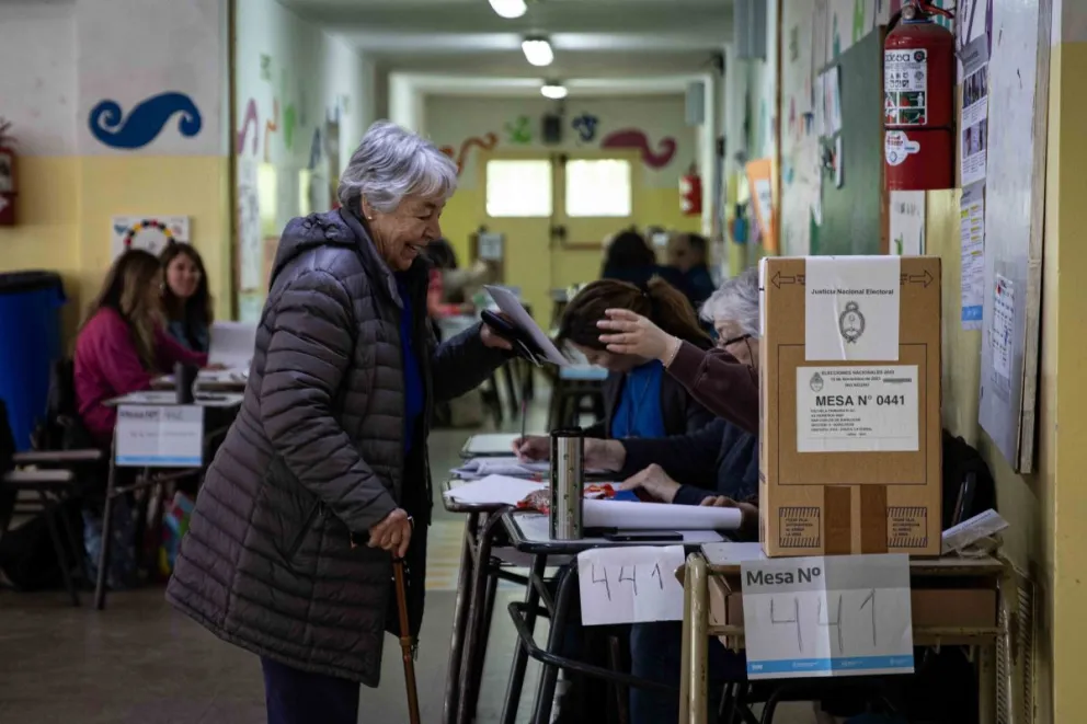 Primer informe del Observatorio Electoral: en Bariloche faltó un 14% de autoridades de mesa