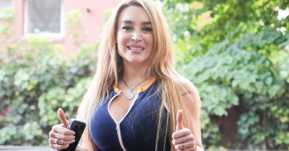 El blooper que protagonizó Fátima Florez al entrar a votar en el balotaje