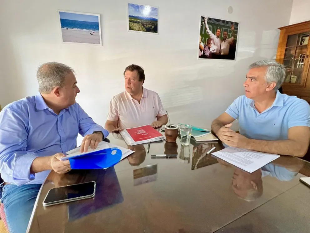 Alberto Weretilneck ultima detalles para su Gabinete, que tendrá ocho ministerios