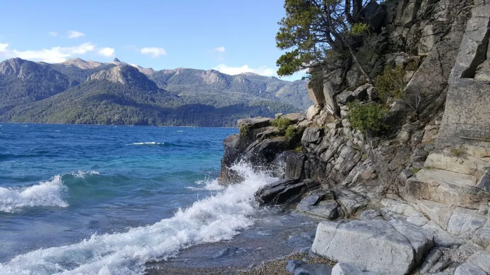Hoy cumple 87 años Villa Traful, la majestuosa aldea de montaña