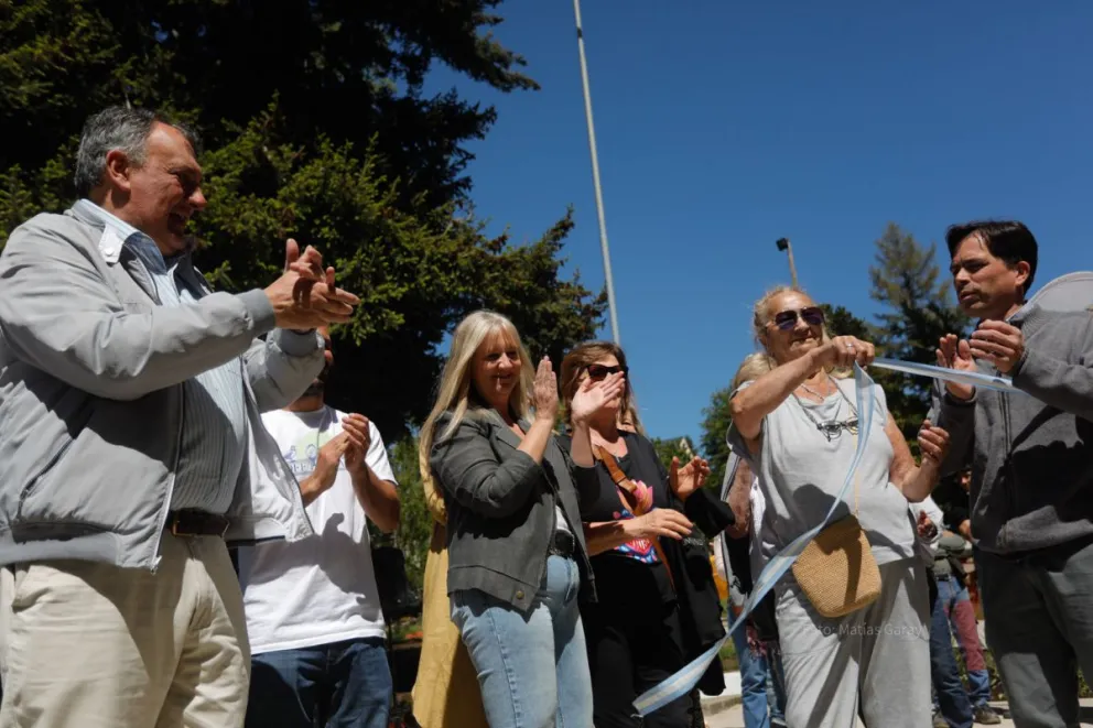 Embellecida y renovada, se reinauguró la plaza Belgrano