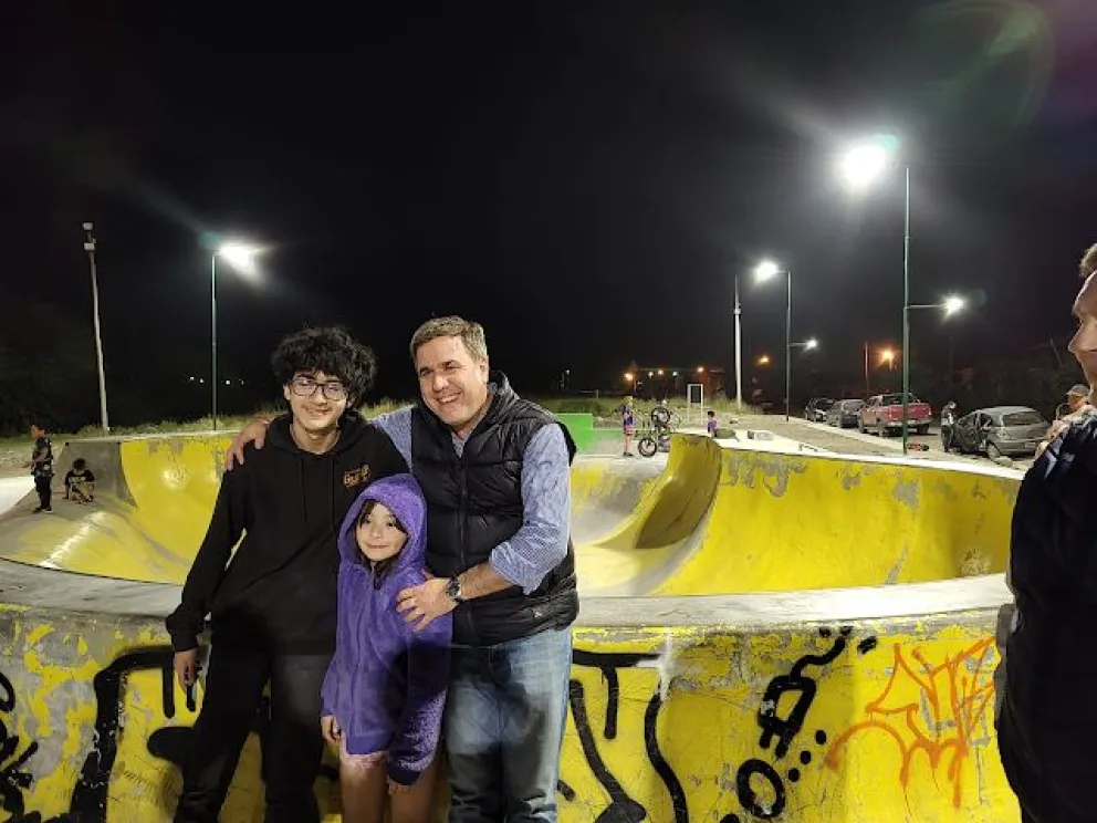 El intendente Pogliano inauguró el SkatePark de El Bolsón 