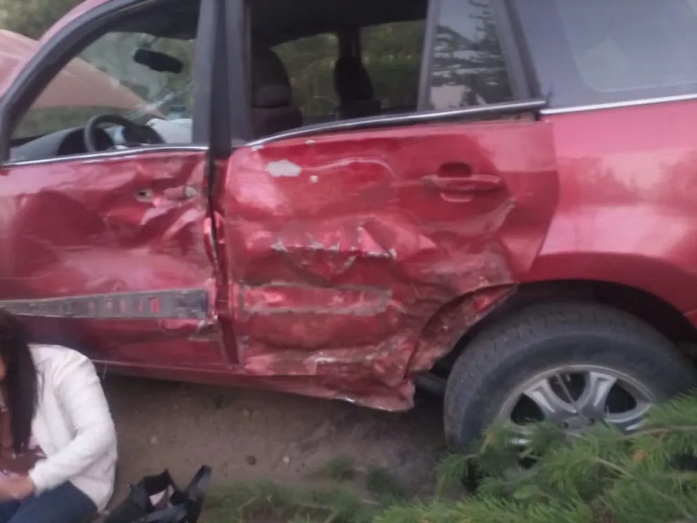 Una mujer herida tras vuelco en Circunvalación 