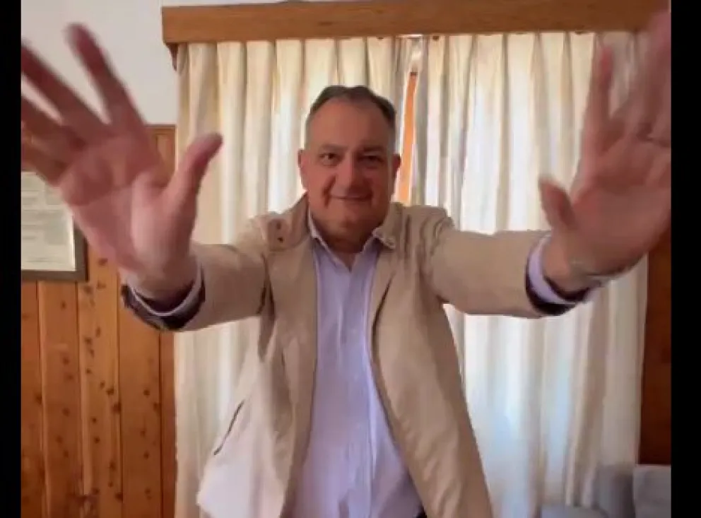 El intendente saliente de Bariloche se despidió con un video y agradeció a la ciudad 
