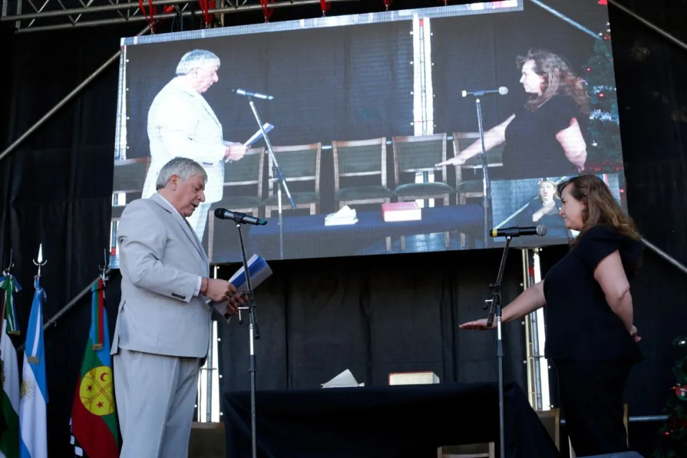 Cortés de viaje, Yanina Sanchez intendenta a cargo