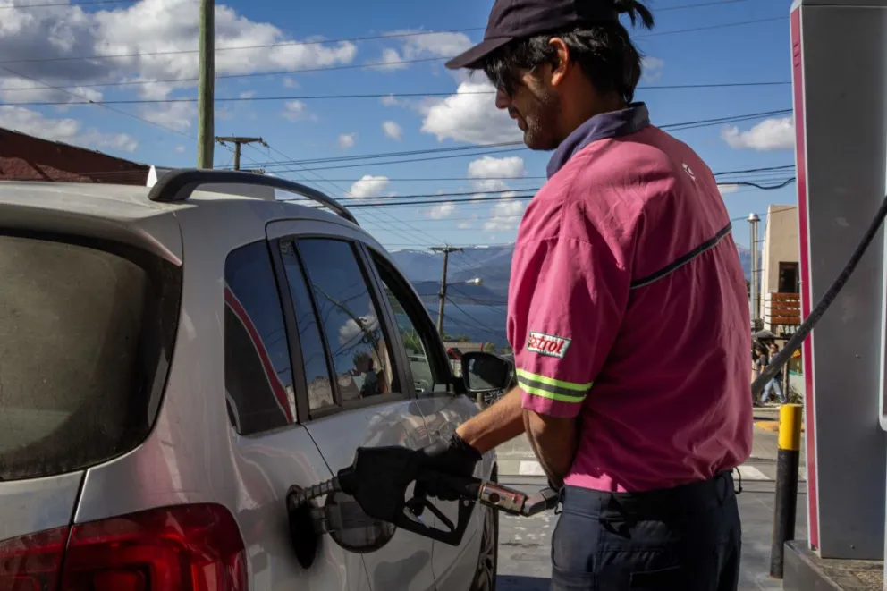 Segundo aumento en los combustibles en menos de dos semanas: así quedaron los precios en Bariloche