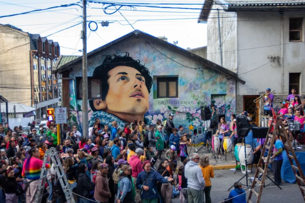 Quedó inaugurado el mural en dedicatoria a Galo Glyn Ramos 