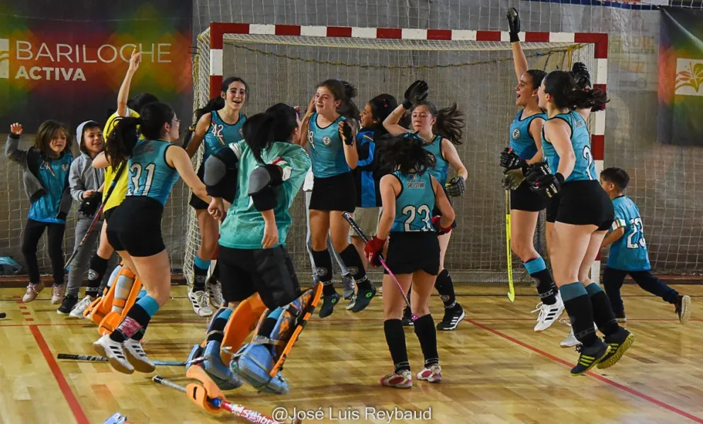 Gran cierre de hockey de menores: San Esteban y Vuriclub campeonas 2023
