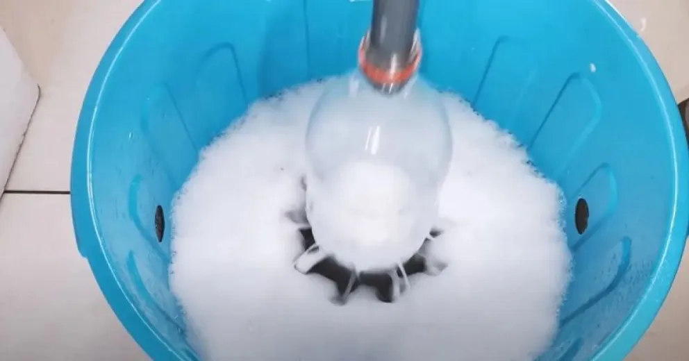 Cómo fabricar un lavarropas casero con botellas de plástico