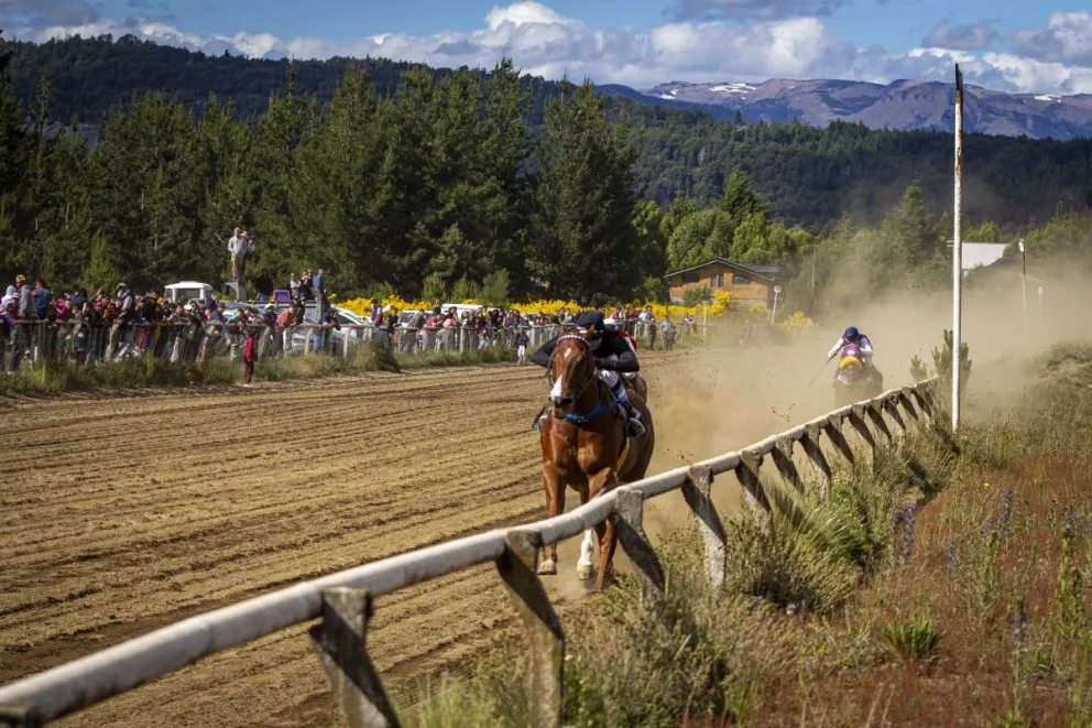 Lleno total en el hipódromo para despedir el año