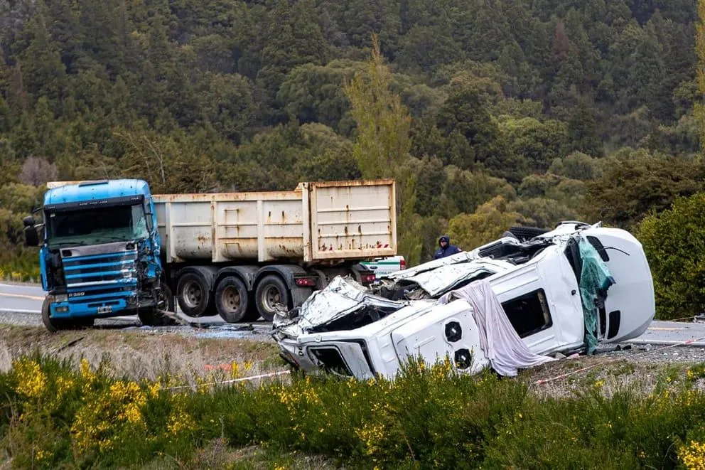 Imputaron al chofer del camión por causar el choque en el que murieron siete personas