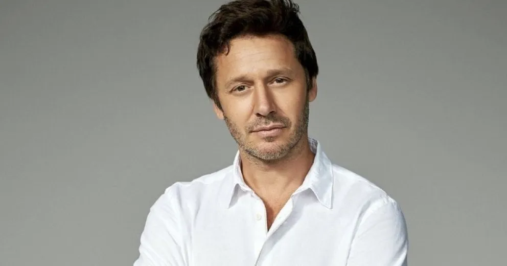 Así es la lujosa mansión de cuatro pisos de Benjamín Vicuña en Barrio Parque