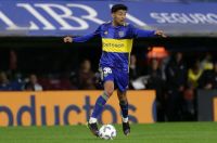 ¿Vienen por Medina? Un club brasilero hizo una jugosa oferta por el volante de Boca