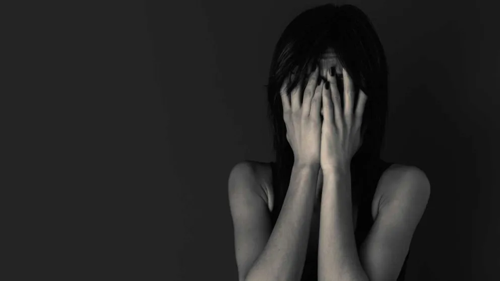 Amenazó con matar a su hijo y coserle la vagina: un año de prisión en suspenso