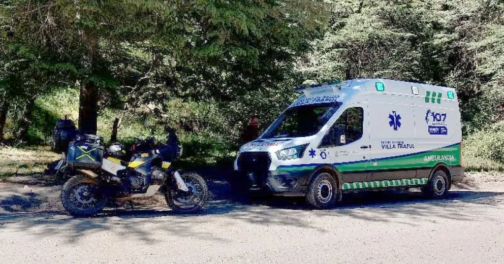Motociclista debió ser asistido por sufrir una caída
