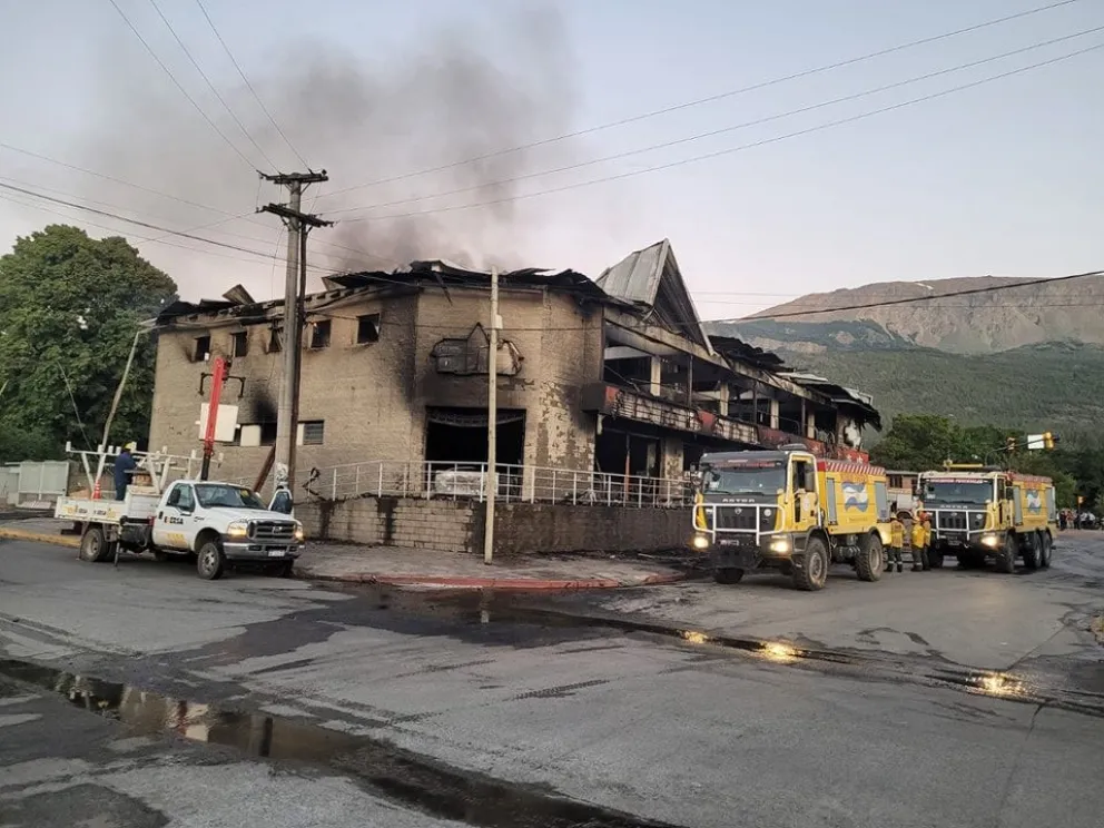 La casa de electrodomésticos de El Bolsón reabrió sus puertas luego del incendio
