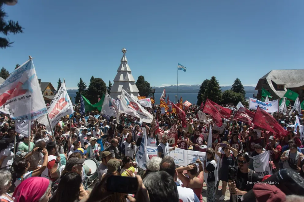 "De no lograr que este decreto vaya para atrás, vamos a ir a un paro nacional general"