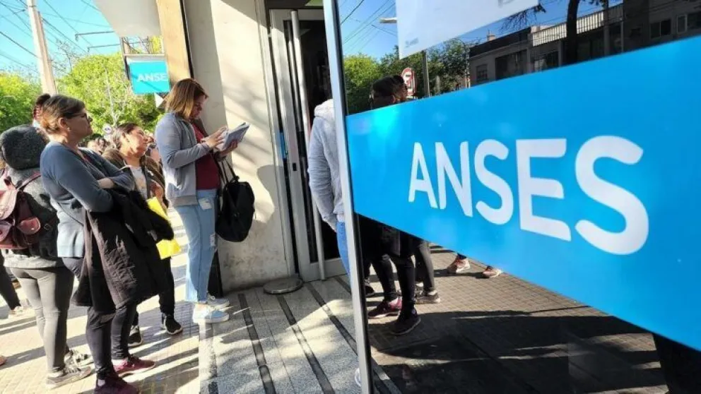 Emergencia pública: se suspenden “transitoriamente” los créditos Anses