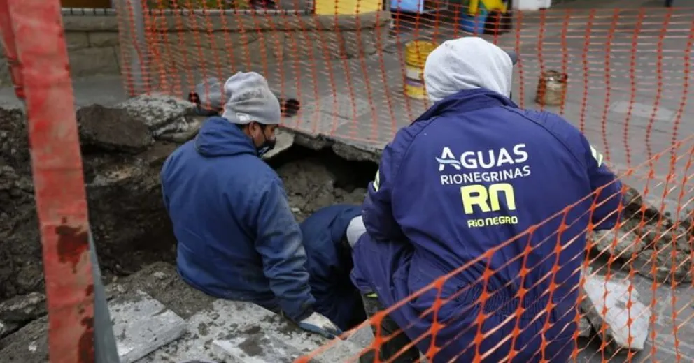 “Son los únicos empleados públicos de la provincia que hacen retención de servicios”