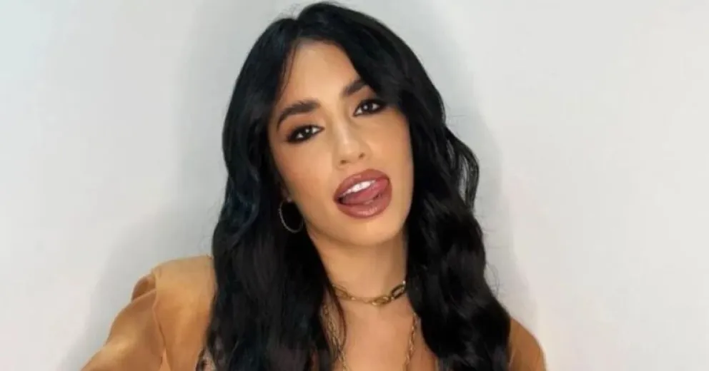 La insólita técnica de Lali Espósito para cortar una papa “en cuatro”