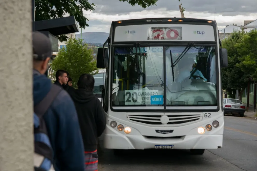 Se levantó la medida de fuerza de choferes de Mi Bus