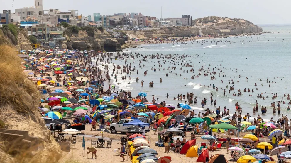 Desmienten que Las Grutas esté vacío y que no haya reservas para los próximos meses 