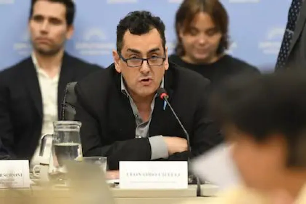 Leonardo Cifelli encontró “más puestos de trabajo que funciones concretas”