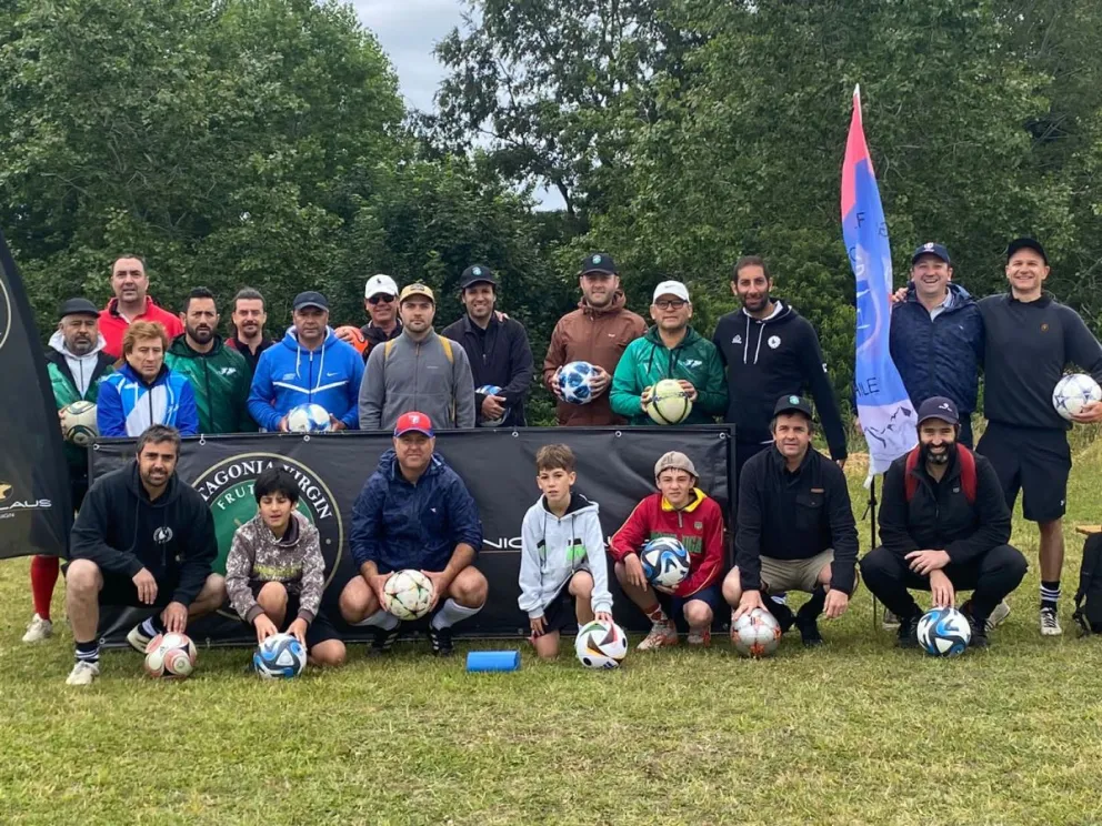 Podio barilochense en el circuito de footgolf en Frutillar 