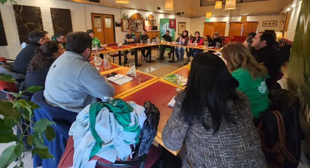 ATE acepta oferta salarial con la condición de obtener un refuerzo antiinflacionario en marzo