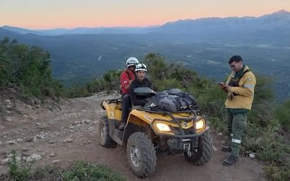 Encontraron a tres de los cinco turistas pérdidos en la zona del Hielo Azul