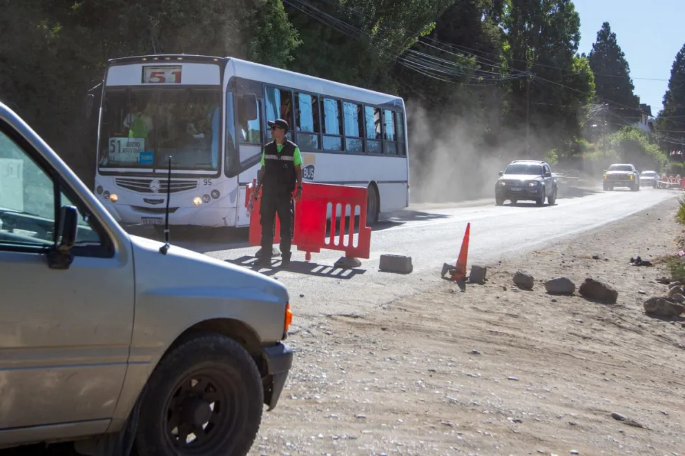 Trabajos en Av. Pioneros generan complicaciones en el tránsito vehicular 