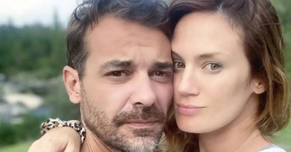 El curioso motivo por el que Paula Chaves y Pedro Alfonso duermen en camas separadas