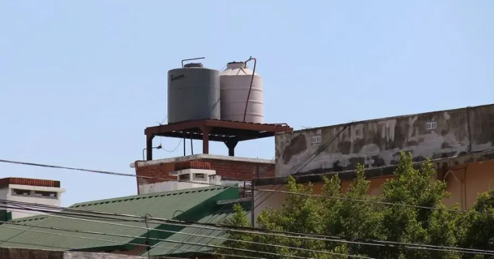 Desde Aguas Rionegrinas resaltan la importancia de contar con tanque de reserva en los domicilios
