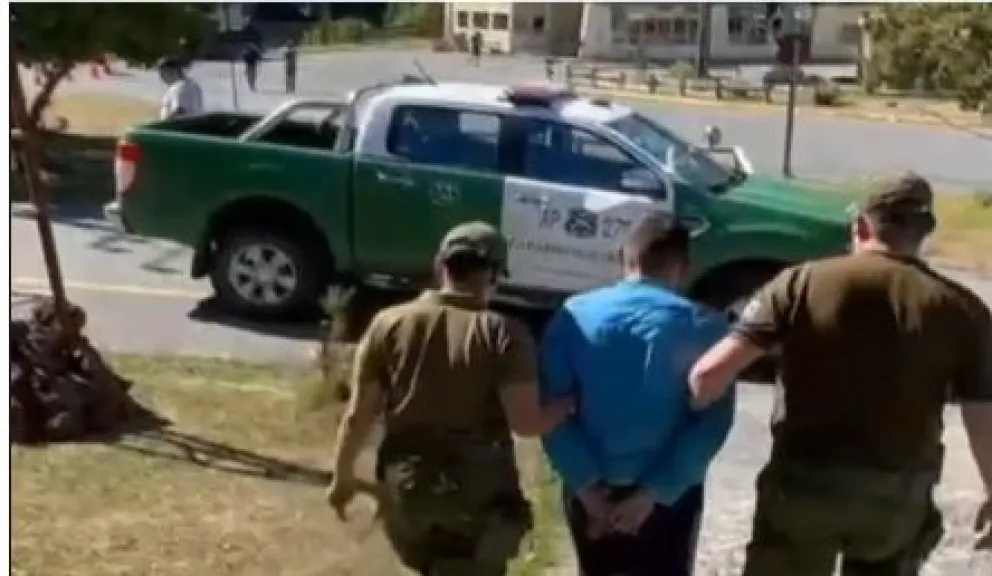 Detienen a un delincuente con pedido de captura que burló la seguridad de la aduana argentina