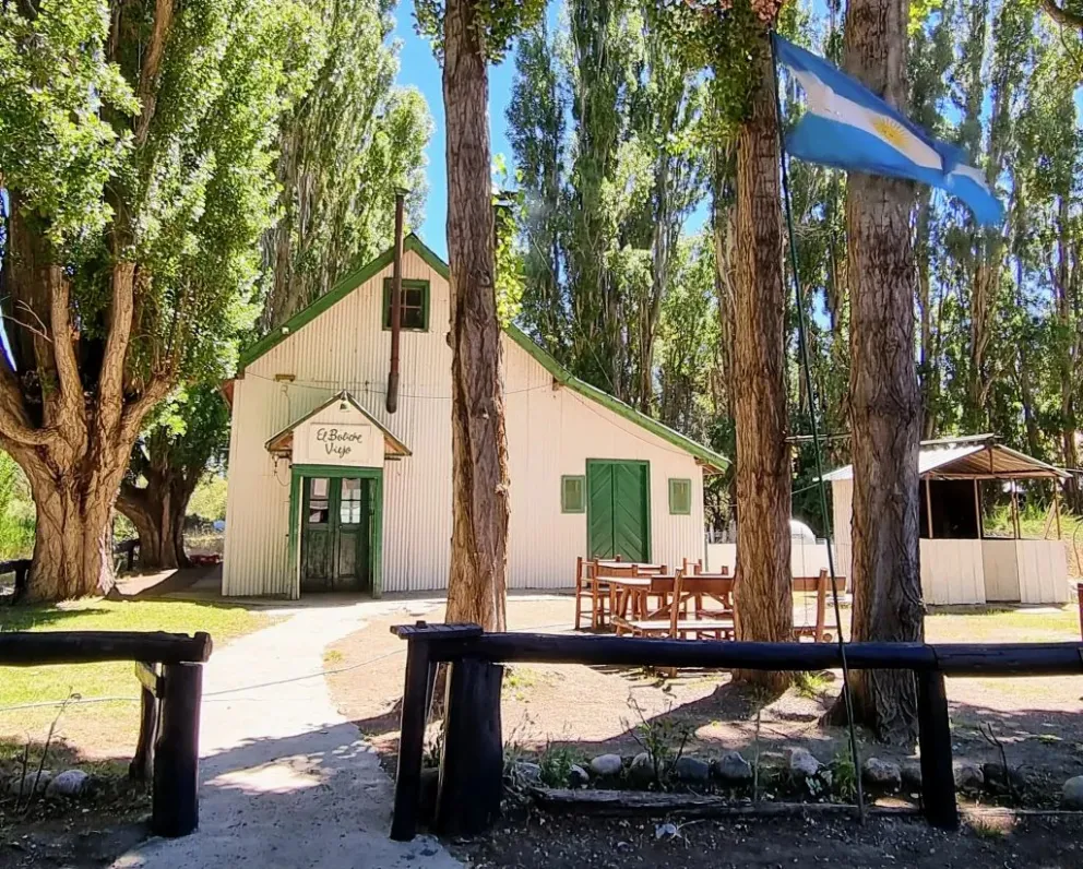 ¿Dónde se podían comprar balas o tomar una cerveza en el Bariloche de los comienzos?