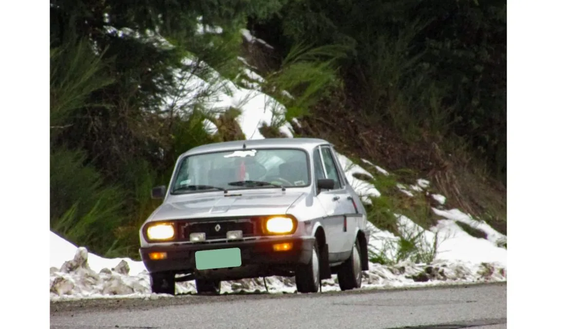 Video: Usuario viraliza una pegajosa canción por la cantidad de Renault 12  que hay en Bariloche | Diario El Cordillerano