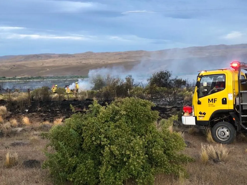 Un incendio en Leleque dejó sin energía a parte de la Comarca Andina 