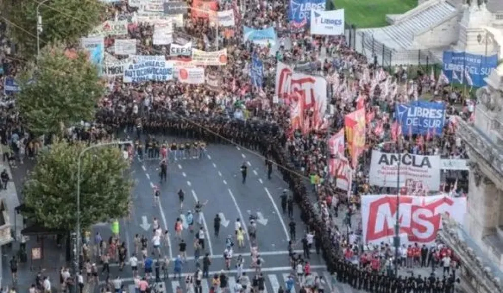Tercer día consecutivo de marchas en rechazo a las reformas