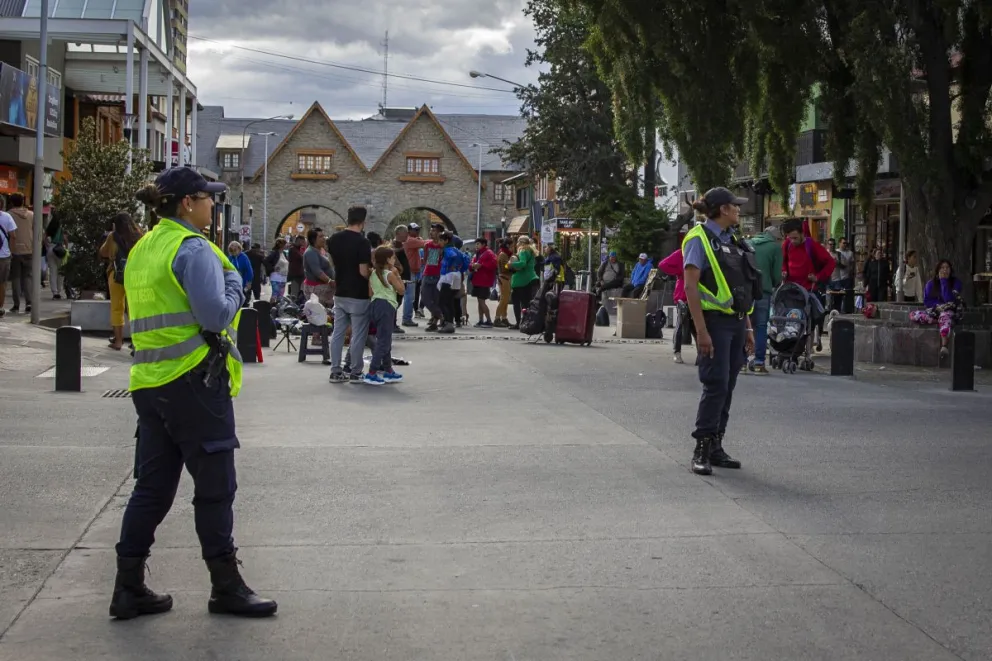 El Municipio confirmó el operativo desalojo de los artesanos de la primera cuadra de calle Mitre