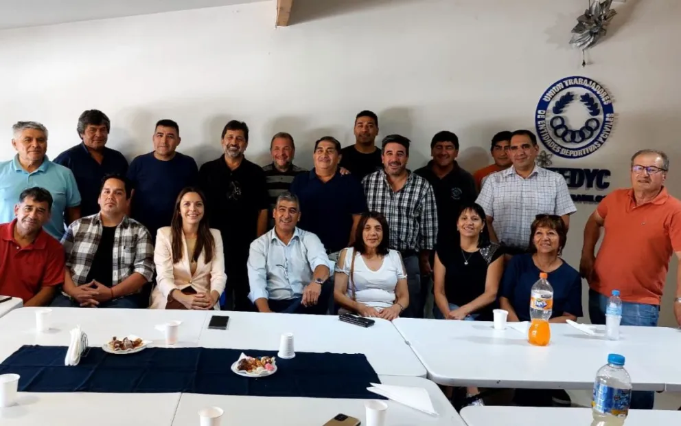 La secretaria de Trabajo se reunió con gremios de la CGT
